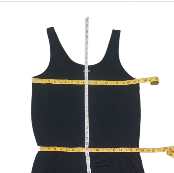 Aerie Jumpsuit Drawstring Waist Tapered Cuff Hem Romper Black Size Large - Picture 10 of 15